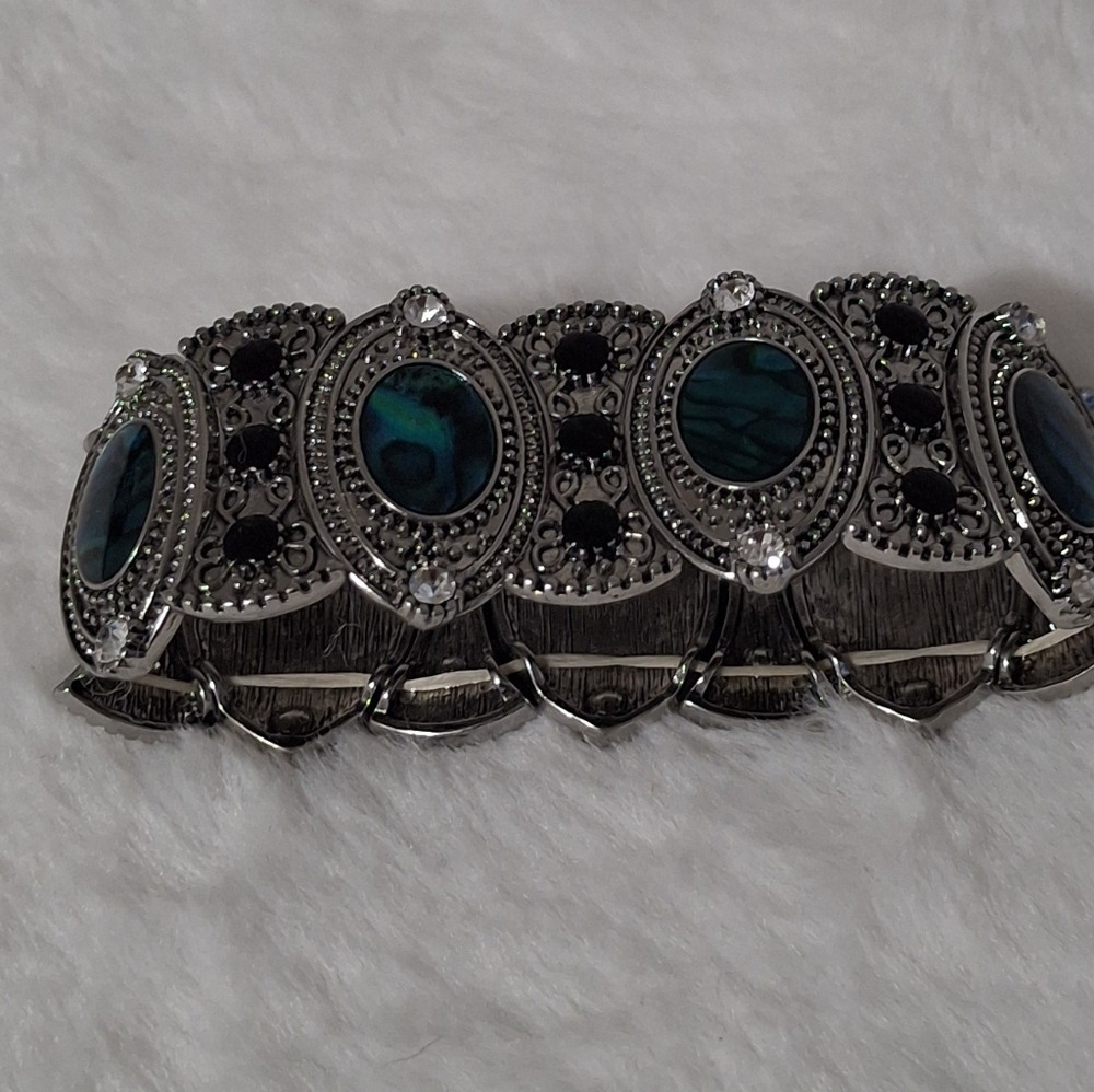 Paua Shell Bracelet - Picture 2 of 3